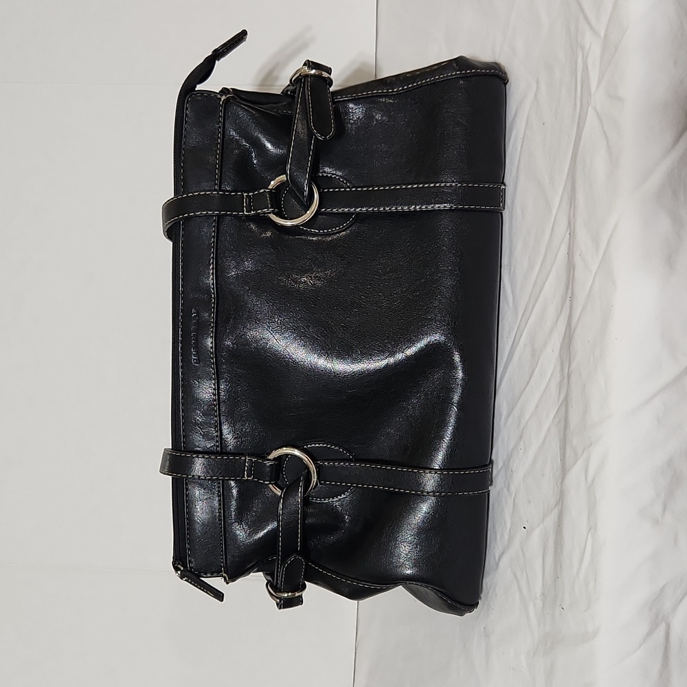 VTG Sag Harbor Black Leather Shoulder Bag Tote Purse